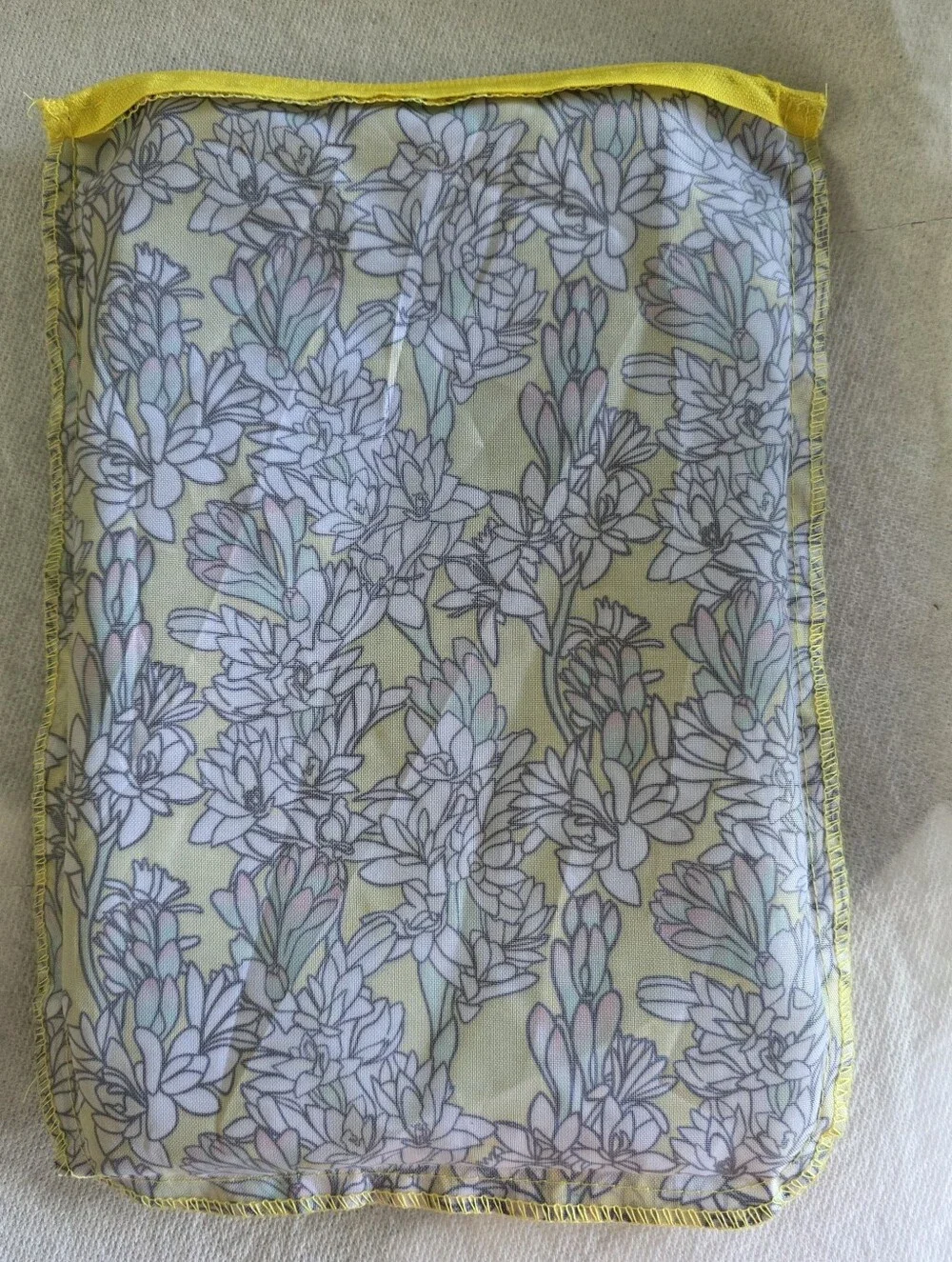 Fighting Eel Kupaloke Tuberose Floral Wet Bag Pouch Yellow NWOT